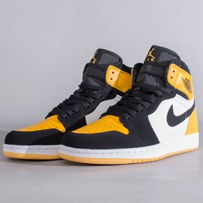 Кроссовки Nike Air Jordan 1 Mid, Yellow Toe Black - фото 16706