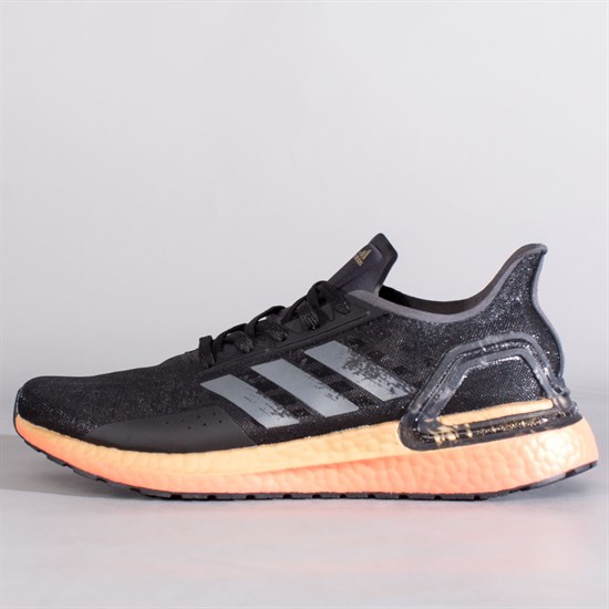 Кроссовки Adidas Ultra Boost 2021, Black Orange - фото 17379