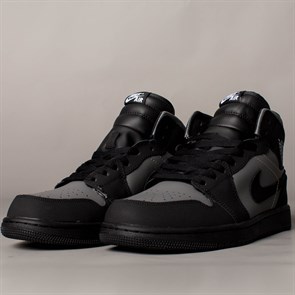 Кроссовки Nike* Jordan 1 Retro High Premium, Wolf Grey - фото 25158