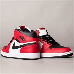 Кроссовки Nike* Jordan 1 Retro High, Chicago Toe - фото 31740