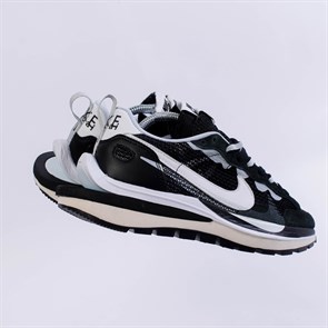 Кроссовки Nike Vaporwaffle Sacai, Black White - фото 32904