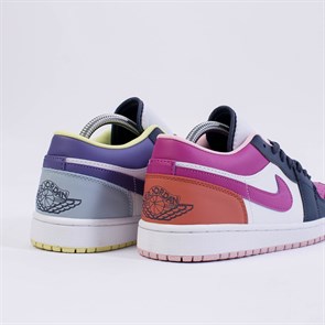 Кроссовки Nike Air Jordan 1 Low, Purple Magenta - фото 33011
